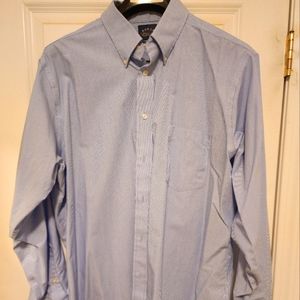 17.5 34/35 Button down collar. Long sleeve men's dress pinstripe dress shirt